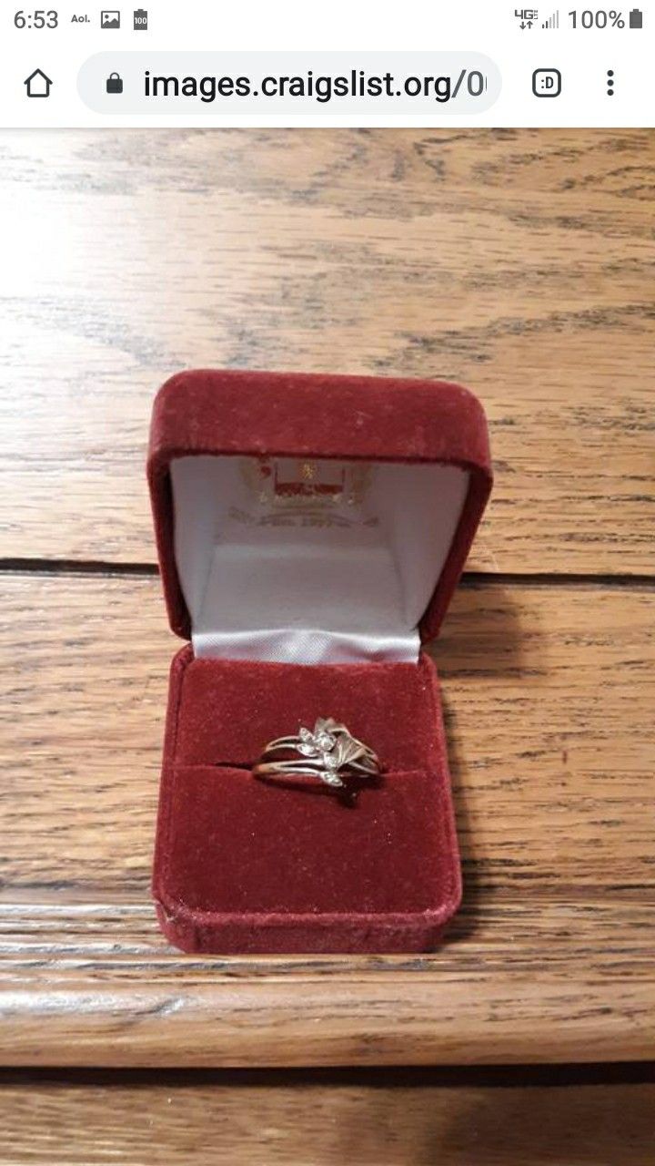 NICE 10K GOLD WEDDING SET