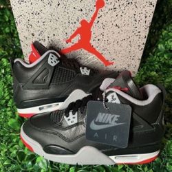 New Jordan 4 Size 5.5/6/6.5