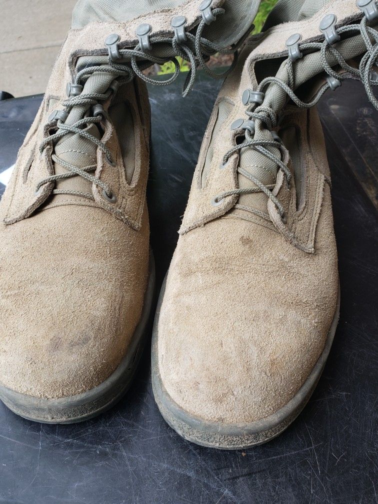 US Armed Forced Surplus Boots