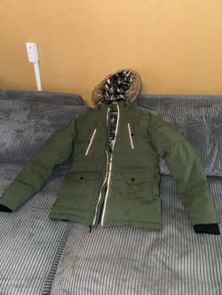 Unisex kids jacket size 14/16