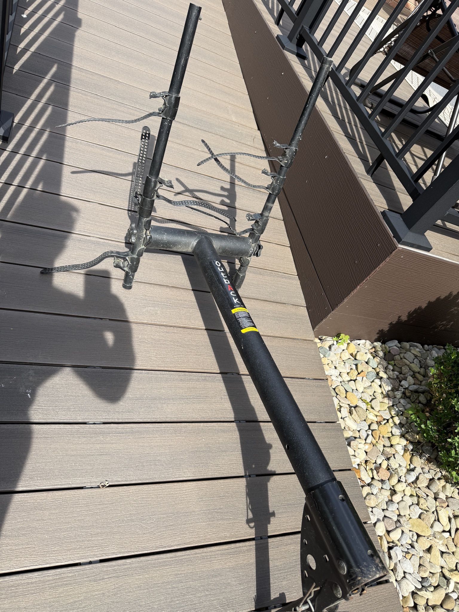 Outback 4-Bike Bicycle Car Hitch Rack in good shape! Holds 4 bikes.