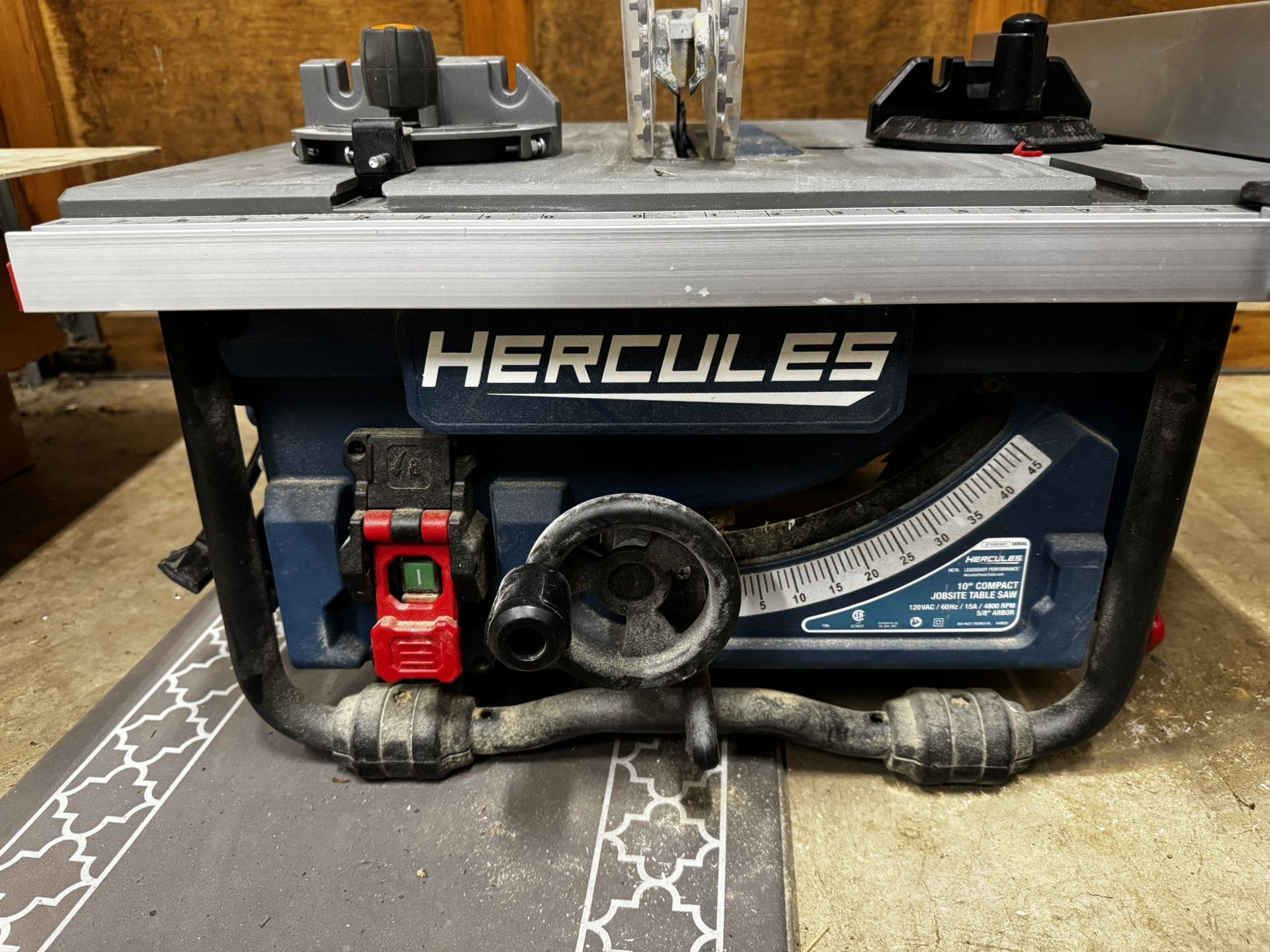 Hercules table saw