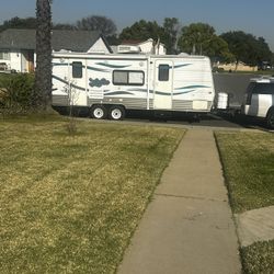 2009 Layton Travel Trailer