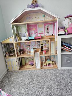 Doll House