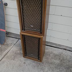Vintage Akaai speakers