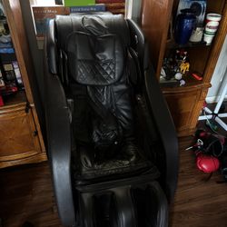 Ergo Tec ET-210 Saturn Massage Chair For Sell