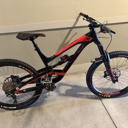 2018 YT Capra 27 AL Comp