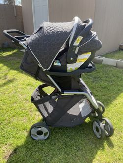 Eddie Bauer stroller/ carriola