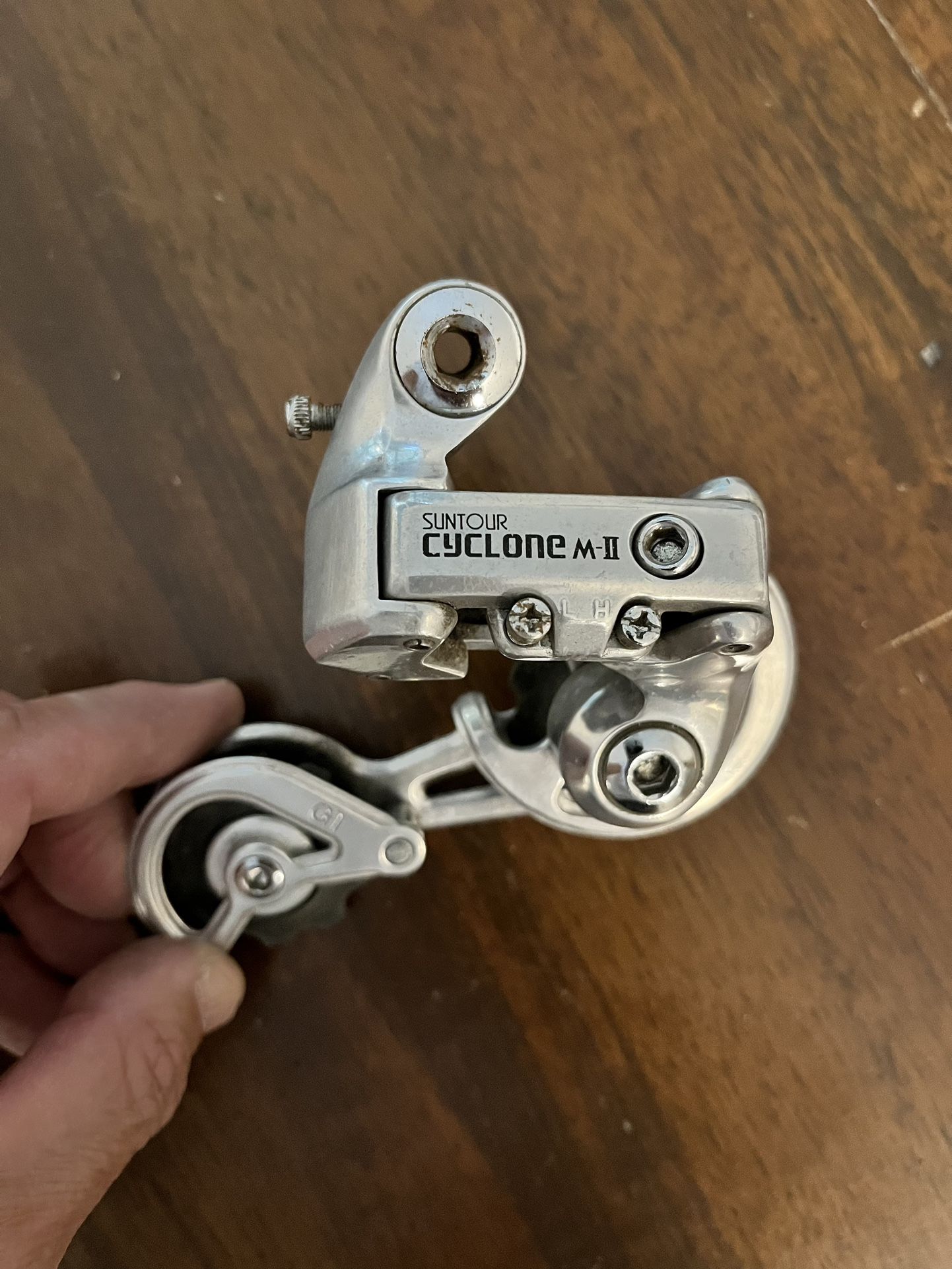 SUNTOUR CYCLONE MARK-Ⅱ Rear Derailleur New-Old-Stock Suntour Cyclone Mark-II Rear Derailleur
