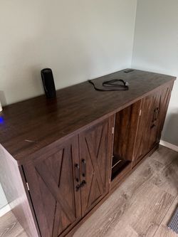 Storage Table/Dresser
