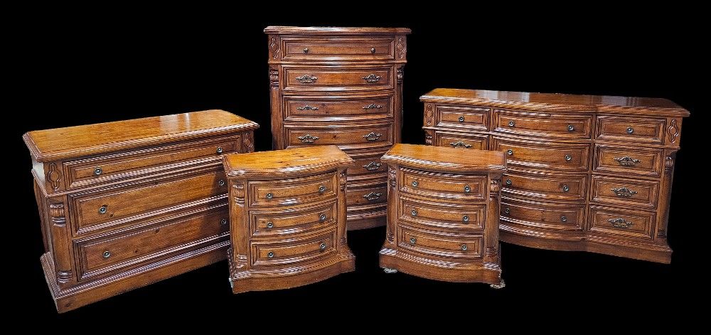 Large Dresser Set