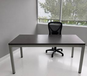 Desk 60x24