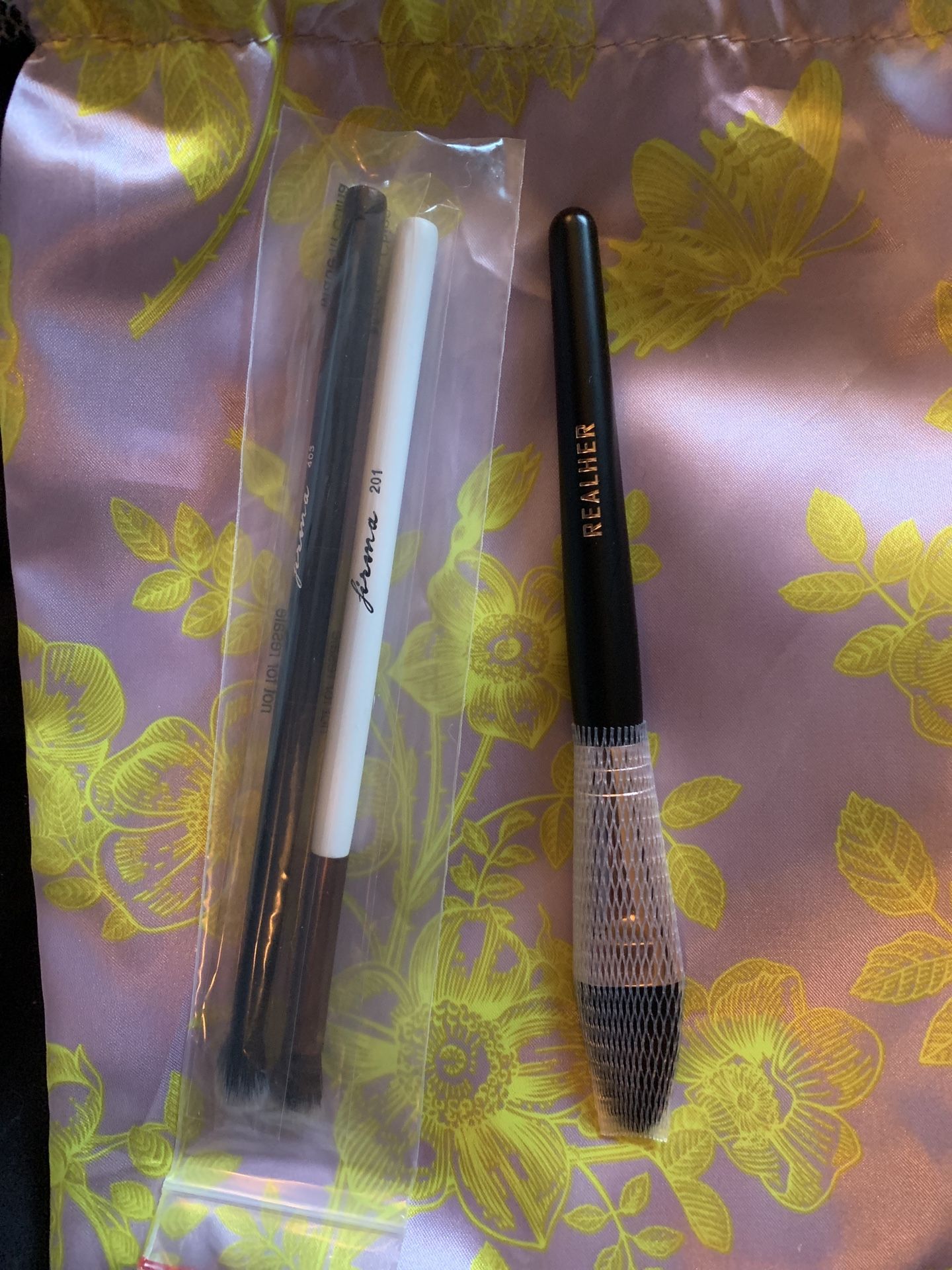 Makeup Brushes Brand New