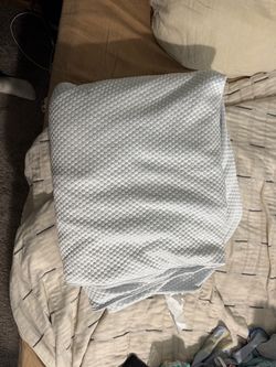 Weighted Quilted Blanket