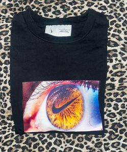 Nike eye logo tshirt