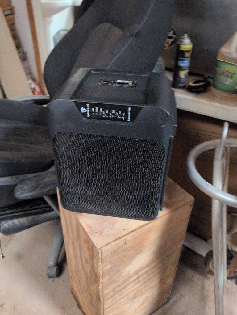 Rockville Ground Pounder Powered Dual 10" Car Subwoofer