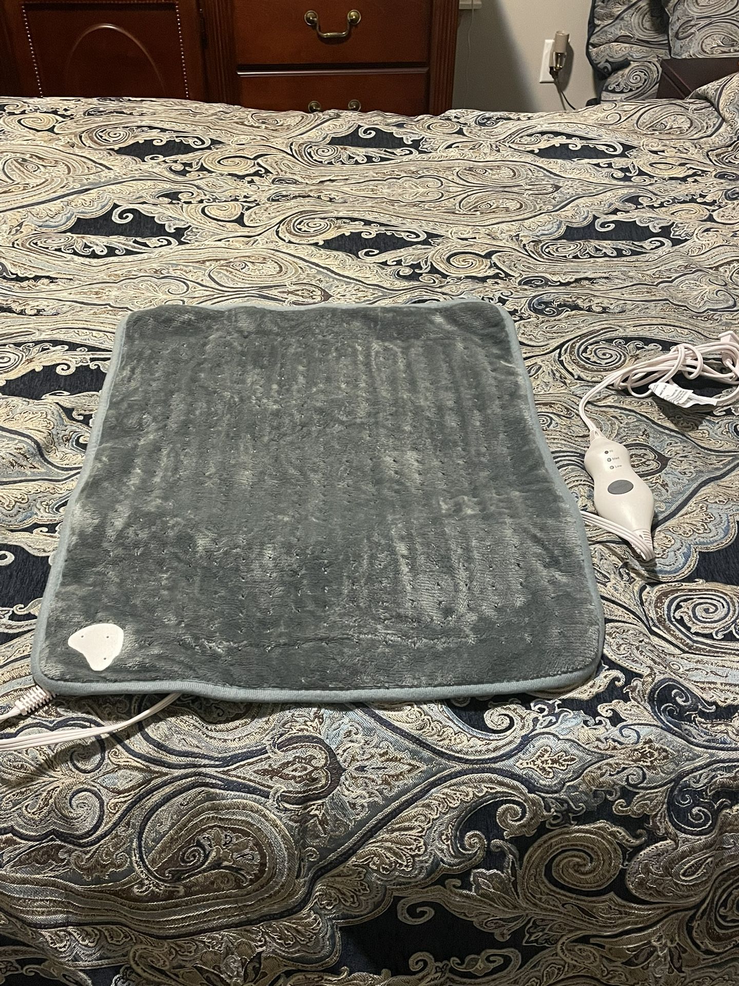 Mosabo Heating Pad – Gently Used, Great Condition 