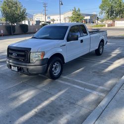 2014 Ford F150 truck extended cap