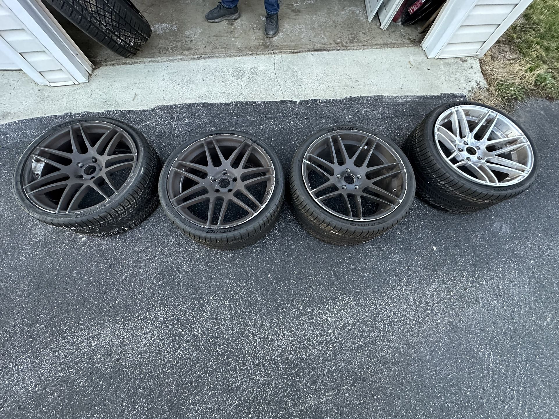 Michelin Pilot Sport All Season 4 Tires w/ rims - OBO