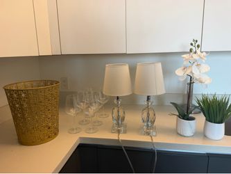 Home Decor Bundle – Lamps, Wine Glasses & Decorative Set