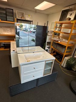 New 32” Black Or White Floating Bathroom Vanity w/ Sink & Medicine Cabinet