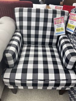 Accent Chair Cash