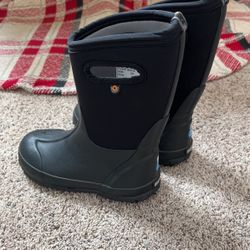 Bogs Snow Boots Boys Size- Youth 1