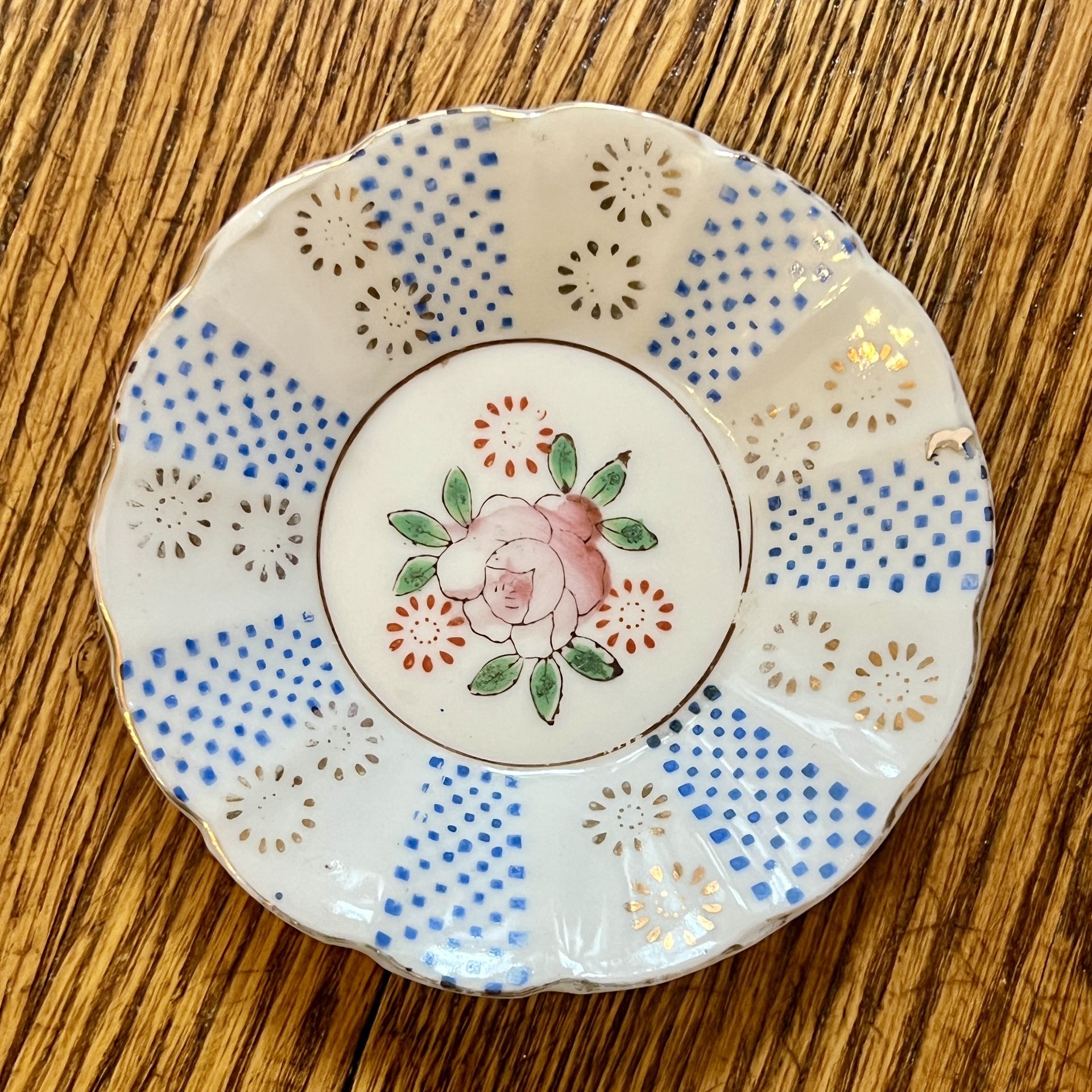 VTG. Hadson Chinaware Japan Blue, Gold, Pink with Pink Rose Center Saucer/plate 4 1/4” 1940s