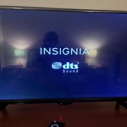 Insignia TV 32 LED Not Smart Tv 