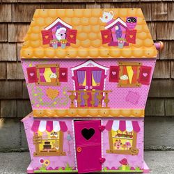 Adorable Wooden Doll house 