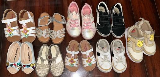 Girl shoes