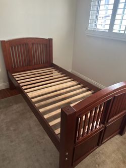 Stanley Twin Bed With Mattress