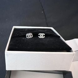 Chanel silver CC crystal piercing earrings with box