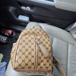 It's Only Had It For A Month Use It Once Don't Like It Paid 55 Will Sell For 35