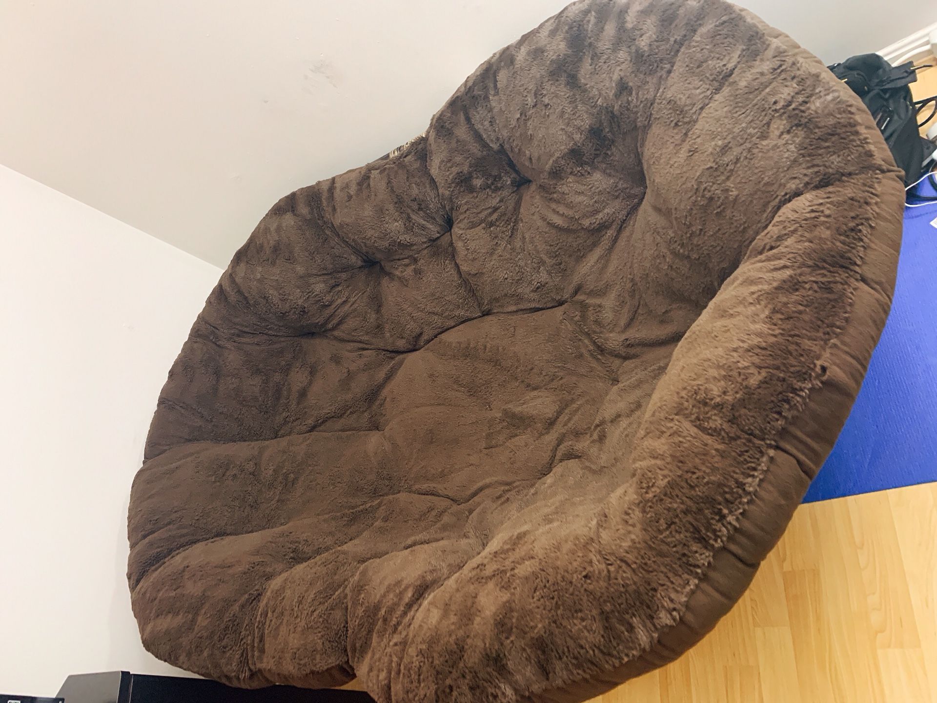 Double Papasan Chair Set (3 pieces)—Like New