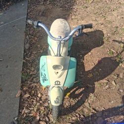 Elec. Razor Scooter. "  Great Christmas Gift. "