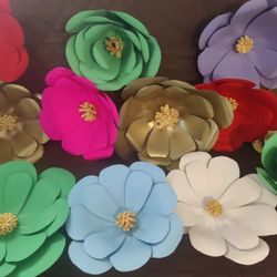 PAPER FLOWERS 20  /$20 / FLORES D PAPEL  / NELLIS BLVD & CHEYENNE AVE 