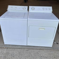 Whirlpool Washer And Gas Dryer 