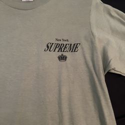 Supreme Tee
