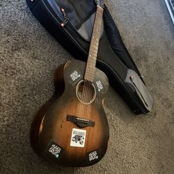 Guitar with case (Ibanez)