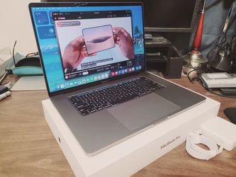 16in Apple MacBook Pro, Core i7, 500GB, 16gb Ram, Touchbar, Radeon Pro, Newest MacOS