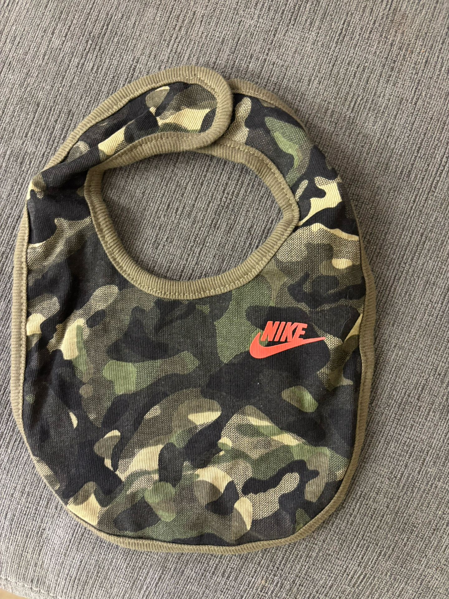 Nike Bib Camo