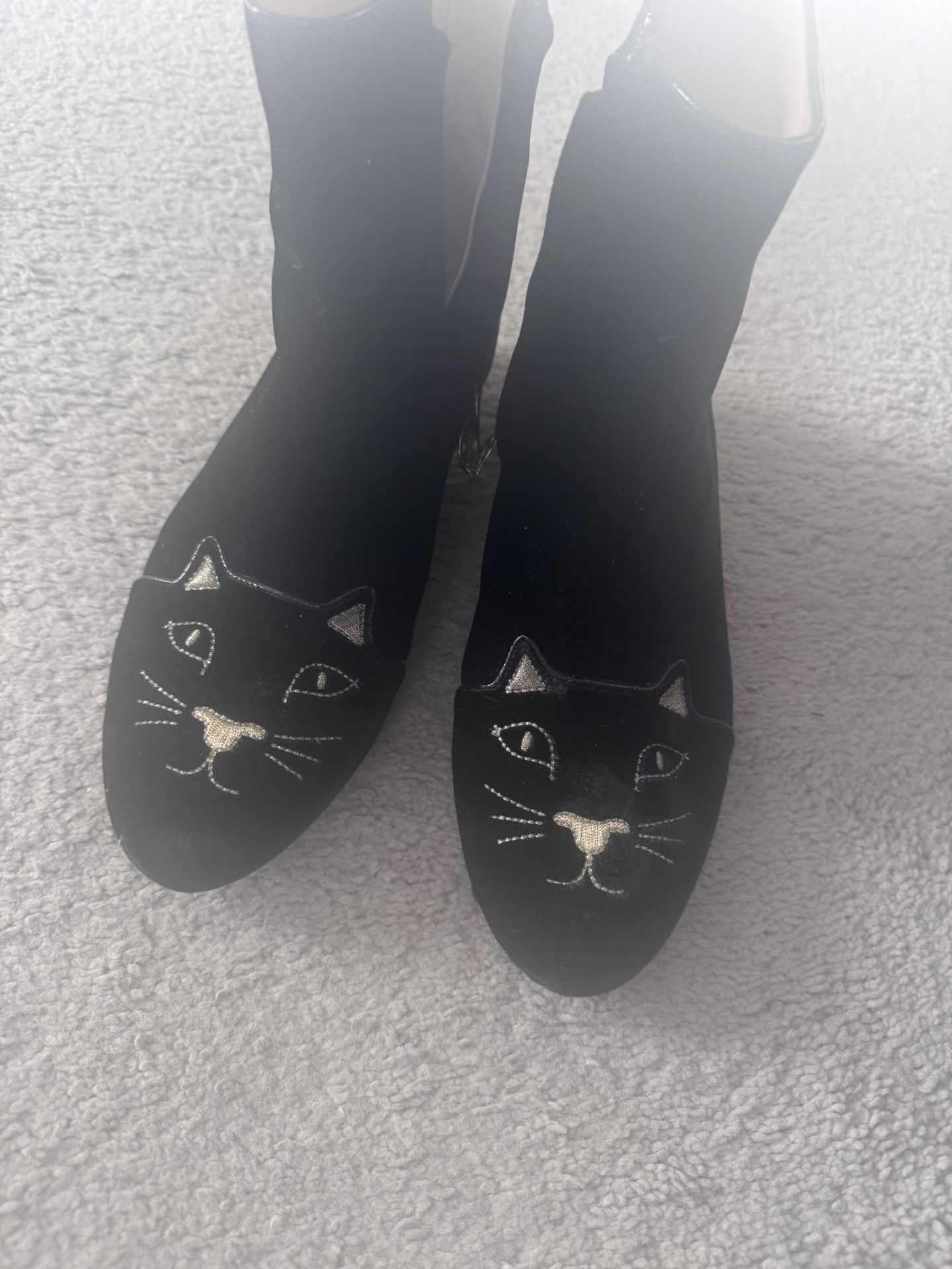 Black Suede Boots Very Clean Size 39.5 Fits 8 - 8.5 $60