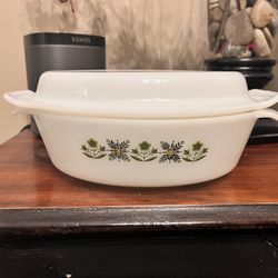 Vintage Pyrex Dish