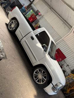 2005 GMC Sierra