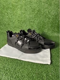 Men's Shoes Size 10.5 & 11