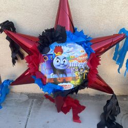 Thomas The Train Tambor Pinata 