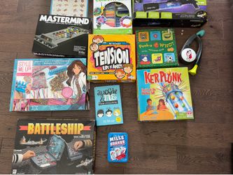Board games/toys/books