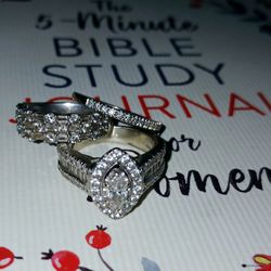 Wedding/Engagement Ring Set