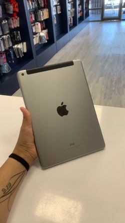 iPad 6th lte 32GB Wi-Fi
